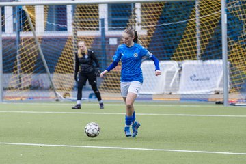 Bild 55 - wCJ Eimsbuettler TV - Holstein Kiel : Ergebnis: 0:1